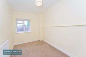 Bedroom- click for photo gallery